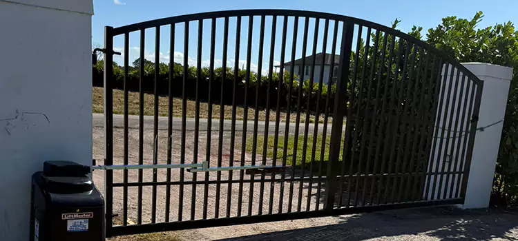 Driveway Fence Repair Olney